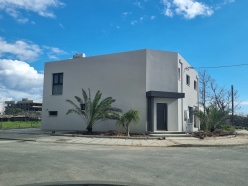 Ζακάκι - Διώροφη κατοικία