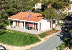 Σούνι - Ισόγεια κατοικία