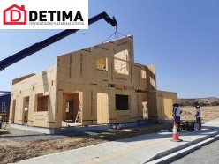 Τσέρι - Δύο διώροφες κατοικίες