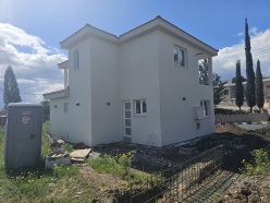 Μοναγρούλλι - Διώροφη κατοικία