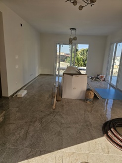 Μοναγρούλλι - Διώροφη κατοικία